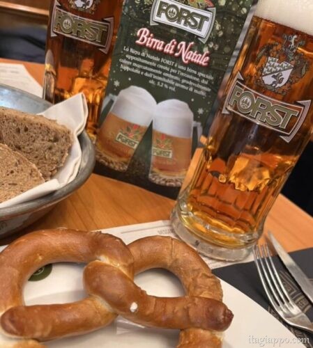 トレントのFORSTレストランのクリスマスビール