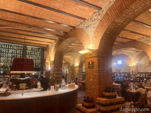 Greve in Chianti / Enoteca Falorni