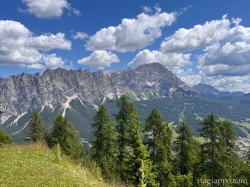 トファーナ　Col Drusciè  からの景色